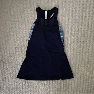 Lululemon navy tank size 4